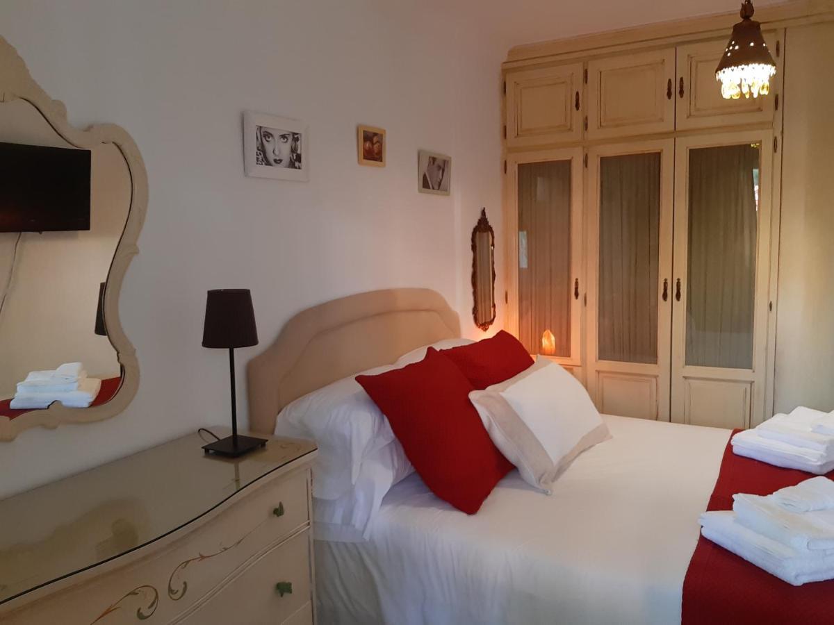 The Famous Home ماربيا المظهر الخارجي الصورة